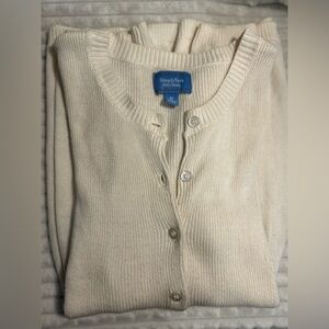 Simply Vera by Vera Wang Women’s Cream Sweater.